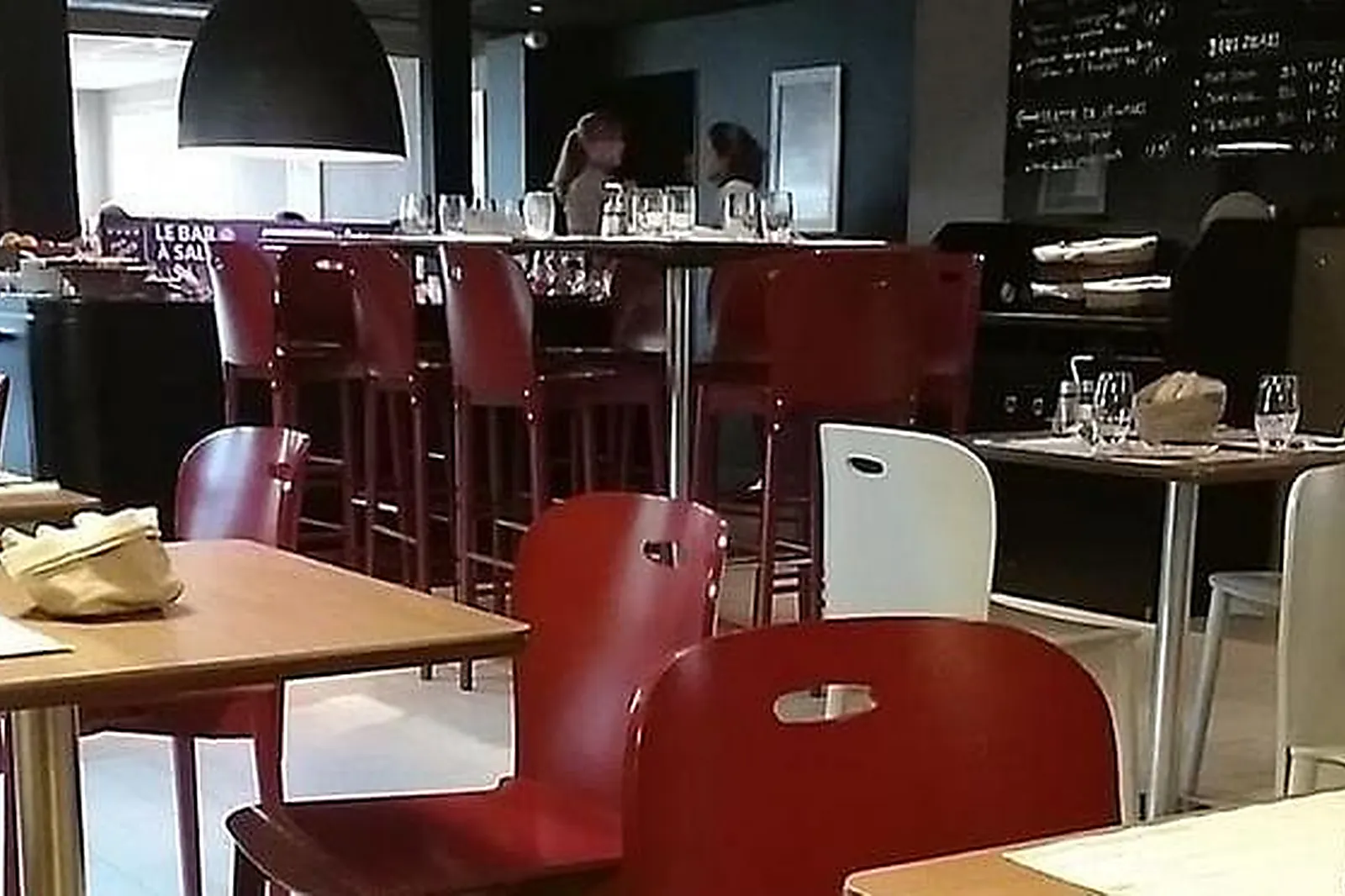 Lieux événementiels, CAMPANILE NIORT LA CRÉCHE ***