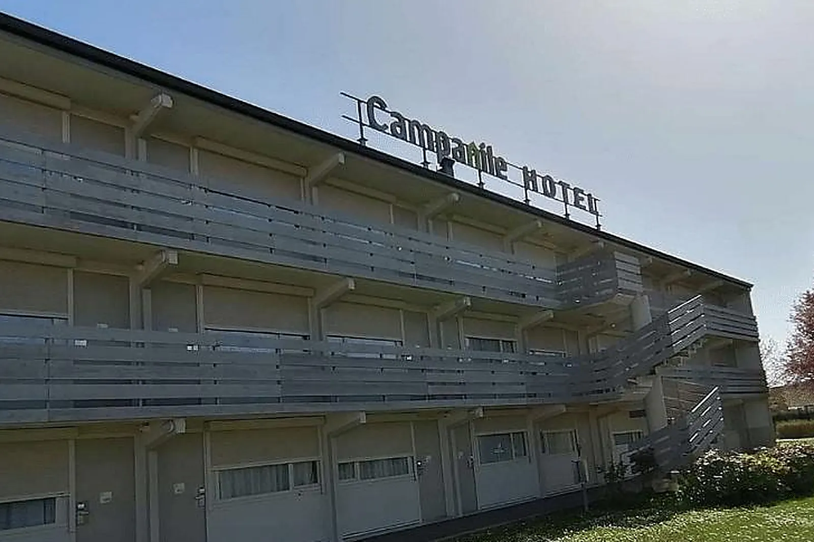 Lieux événementiels, CAMPANILE ORLÉANS SAINT MESMIN***