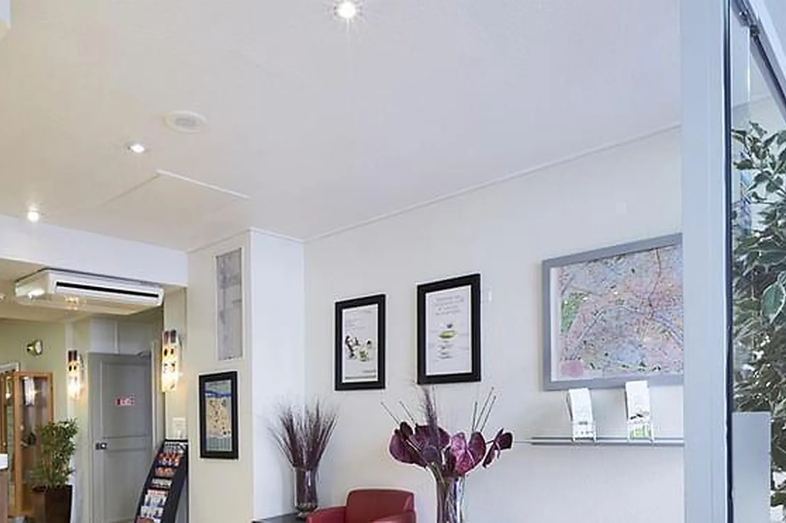 Lieux événementiels, CAMPANILE PARIS OUEST - PORTE DE CHAMPERRET LEVALLOIS ***