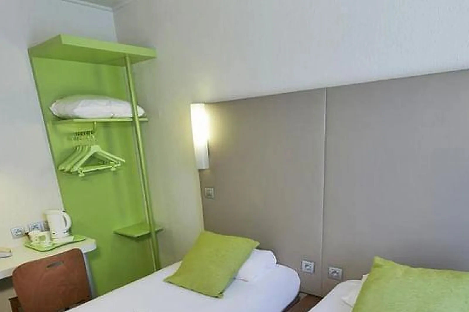 Lieux événementiels, CAMPANILE PARIS OUEST - PORTE DE CHAMPERRET LEVALLOIS ***