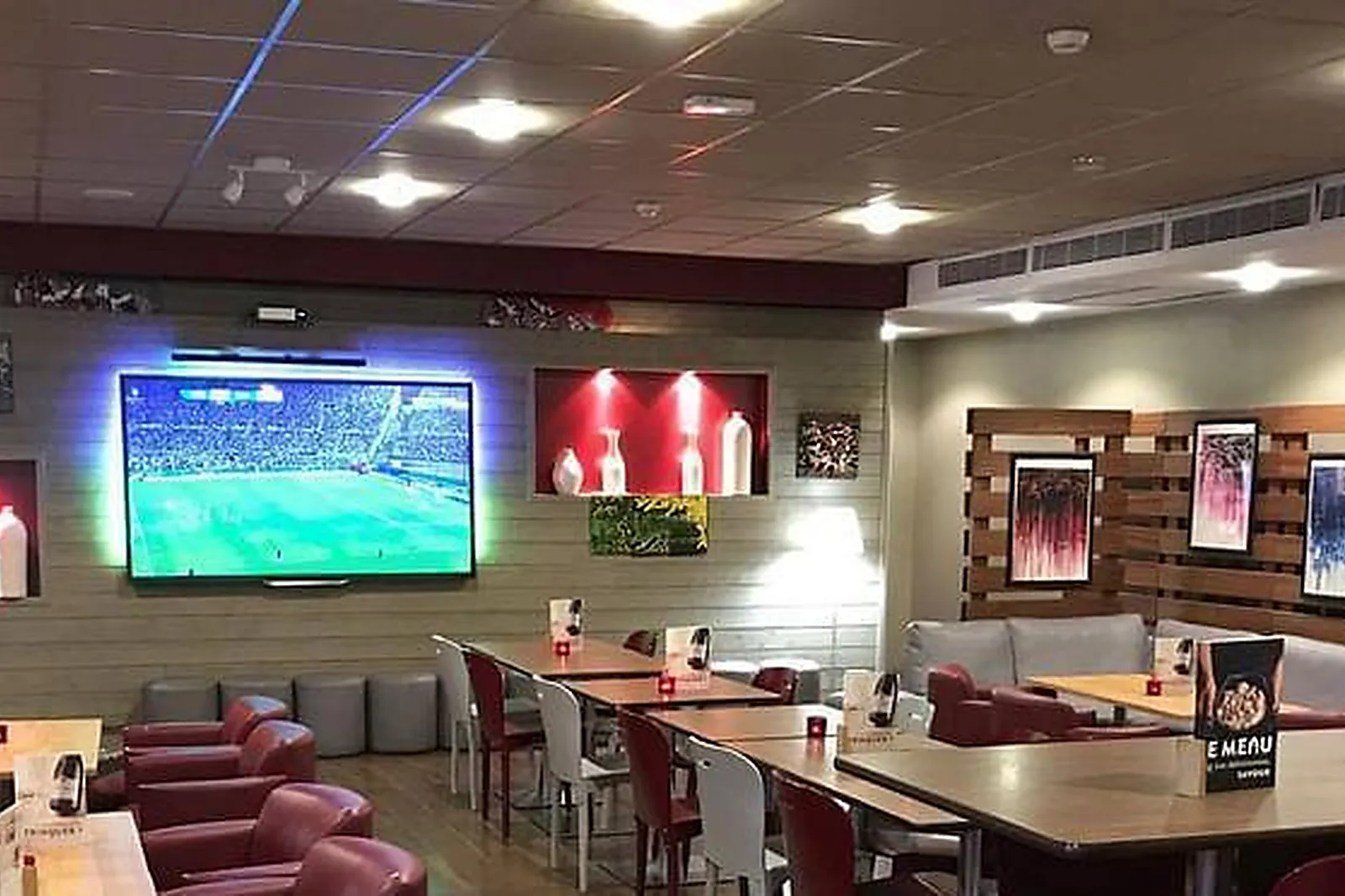 Lieux événementiels, CAMPANILE PARIS XIX LA VILLETTE