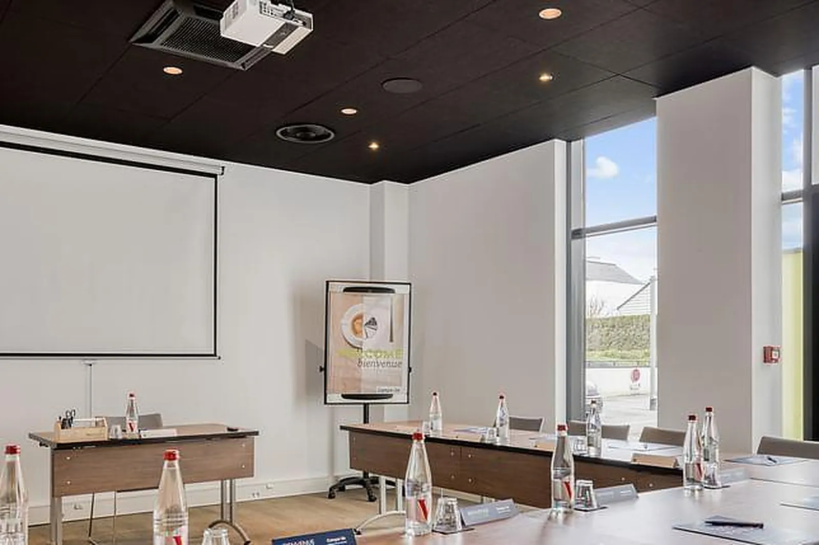 Lieux événementiels, CAMPANILE RENNES SUD ST JACQUES