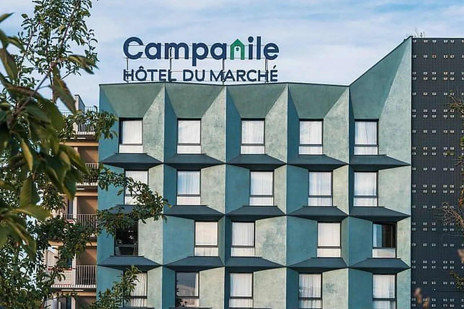 Lieux événementiels, CAMPANILE RUNGIS ORLY***