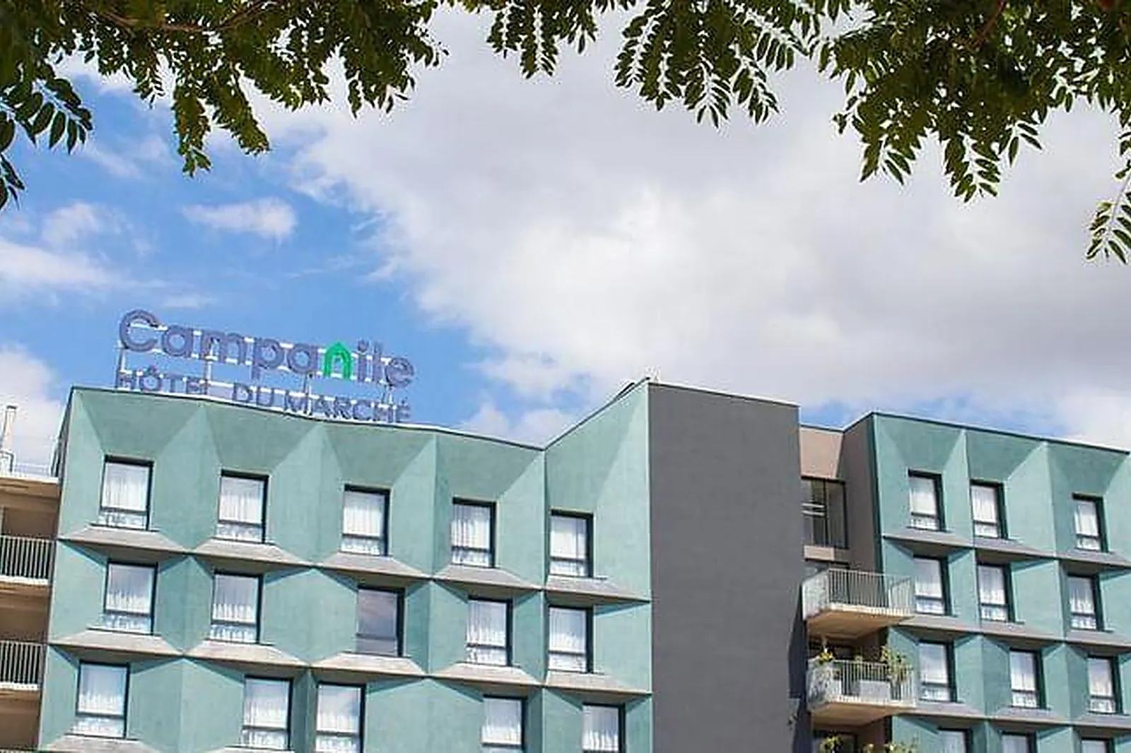 Lieux événementiels, CAMPANILE RUNGIS ORLY***