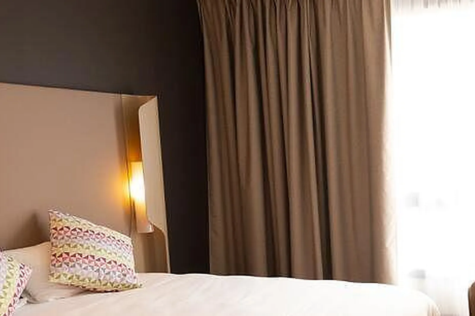 Lieux événementiels, CAMPANILE RUNGIS ORLY***