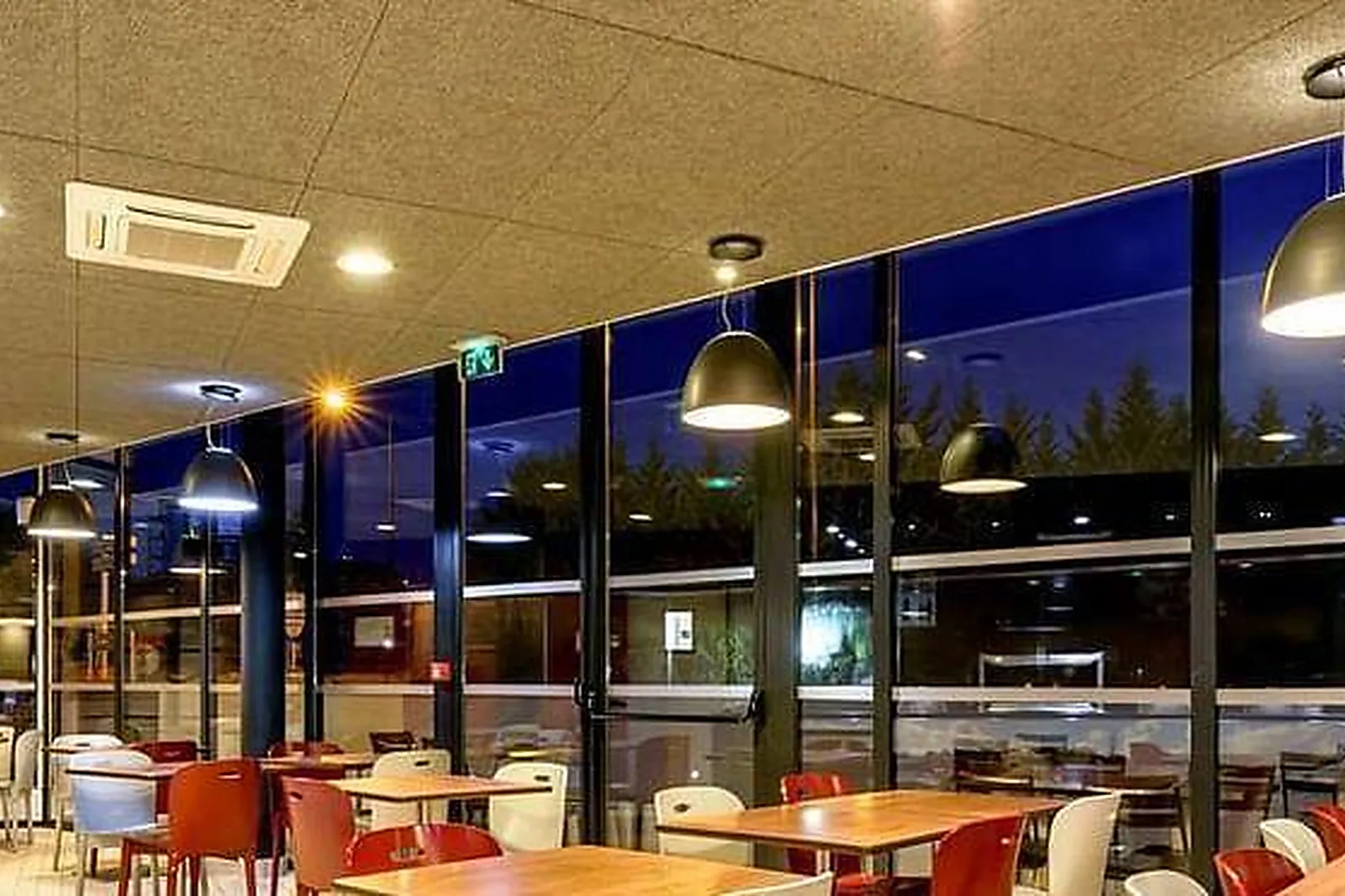 Lieux événementiels, CAMPANILE TOULOUSE SUD-EST - CITÉ DE L'ESPACE ***