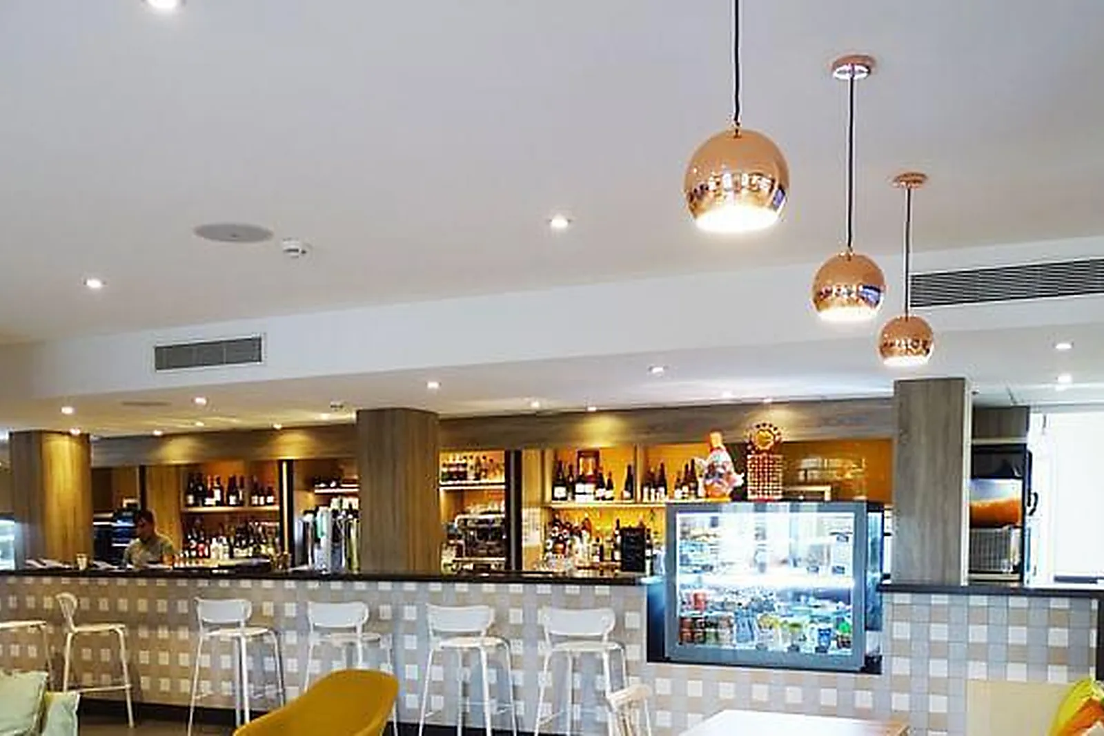 Lieux événementiels, CAMPANILE VAL DE FRANCE ***