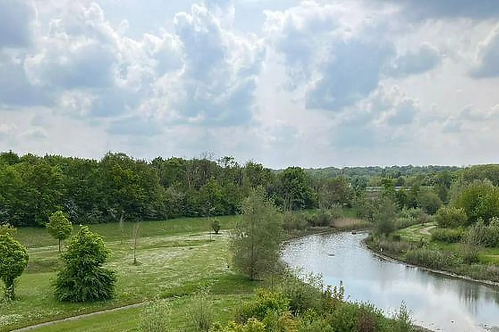 Lieux événementiels, CAMPANILE VERT SAINT DENIS***