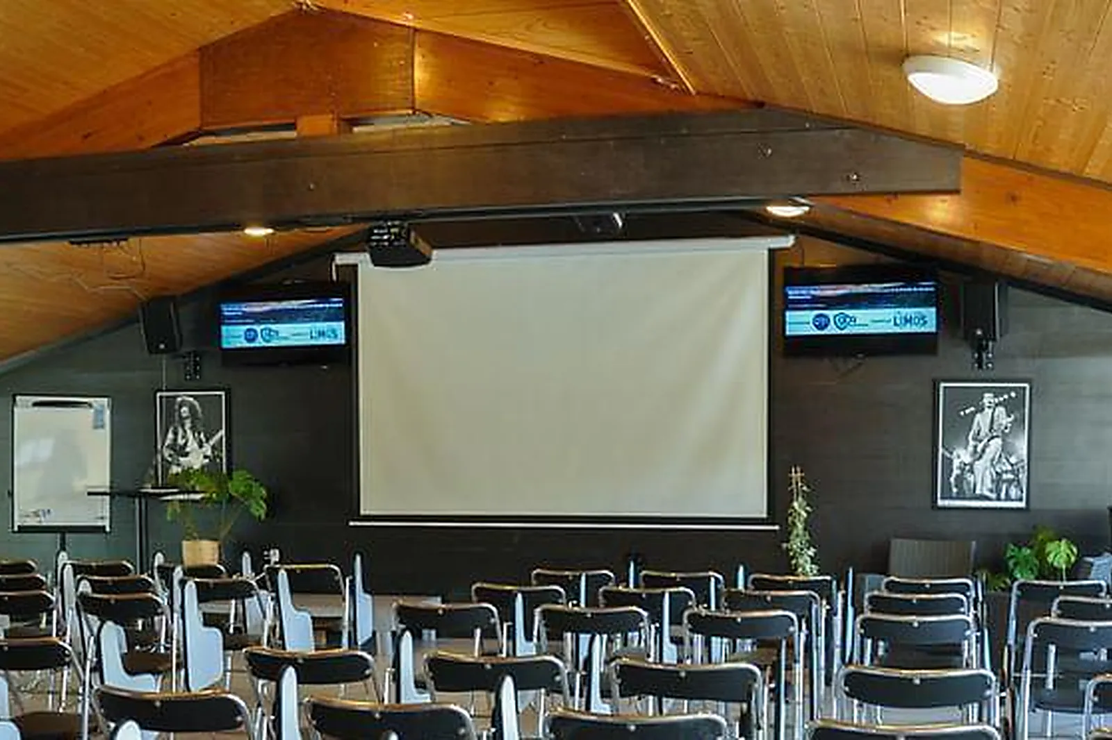 Lieux événementiels, CAMPING***** LE PRÉ BAS