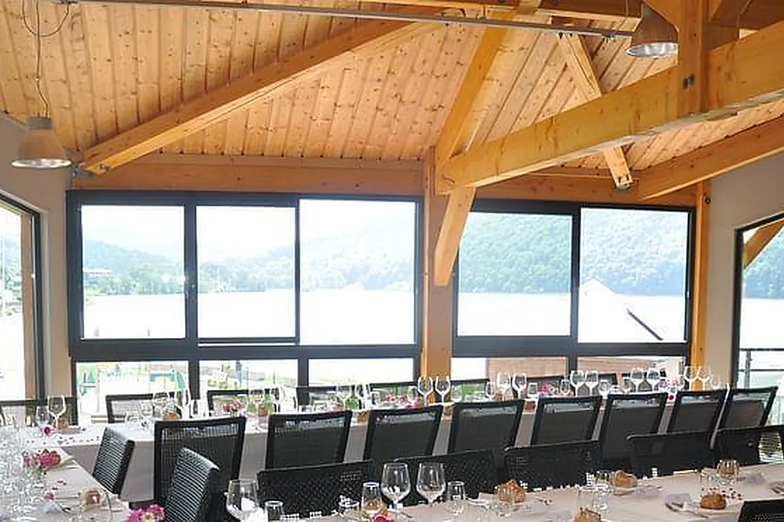 Lieux événementiels, CAMPING***** LE PRÉ BAS