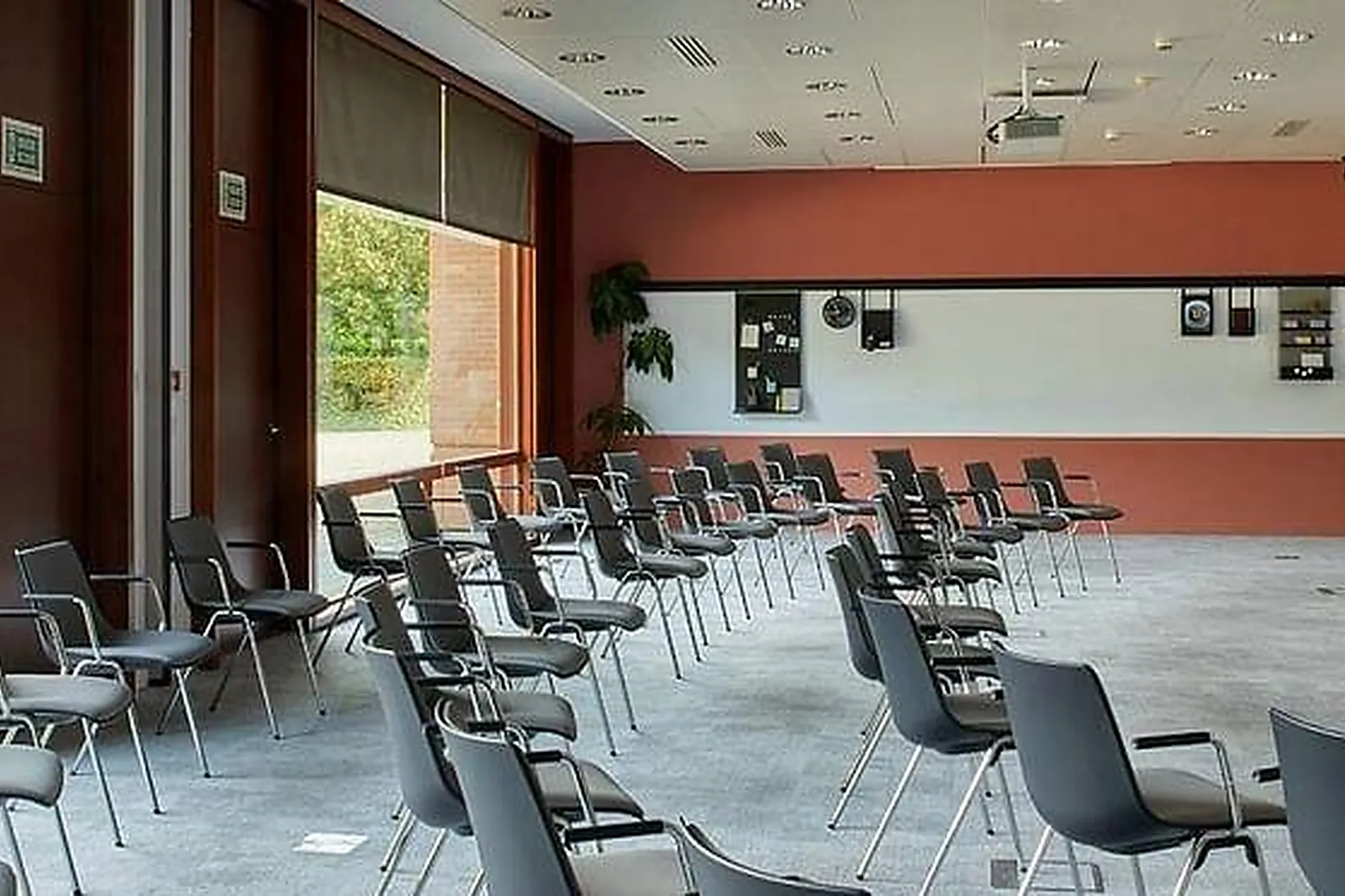 Lieux événementiels, CAMPUS SERGE KAMPF LES FONTAINES