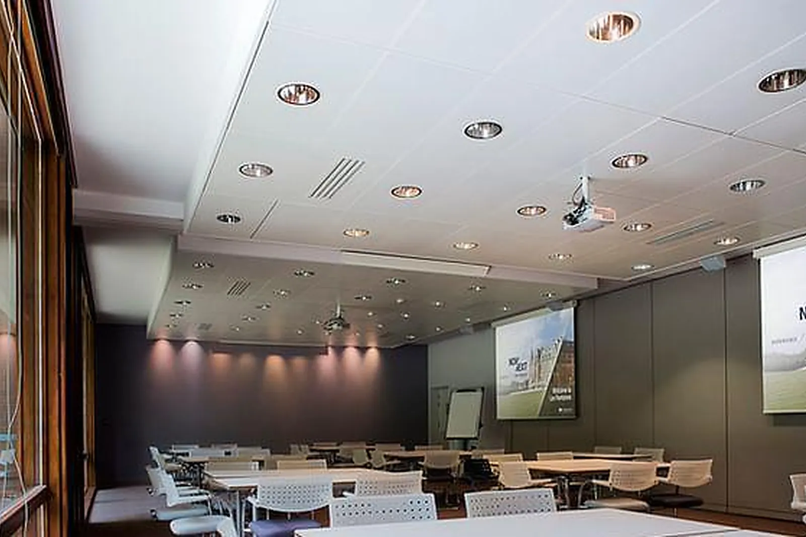 Lieux événementiels, CAMPUS SERGE KAMPF LES FONTAINES