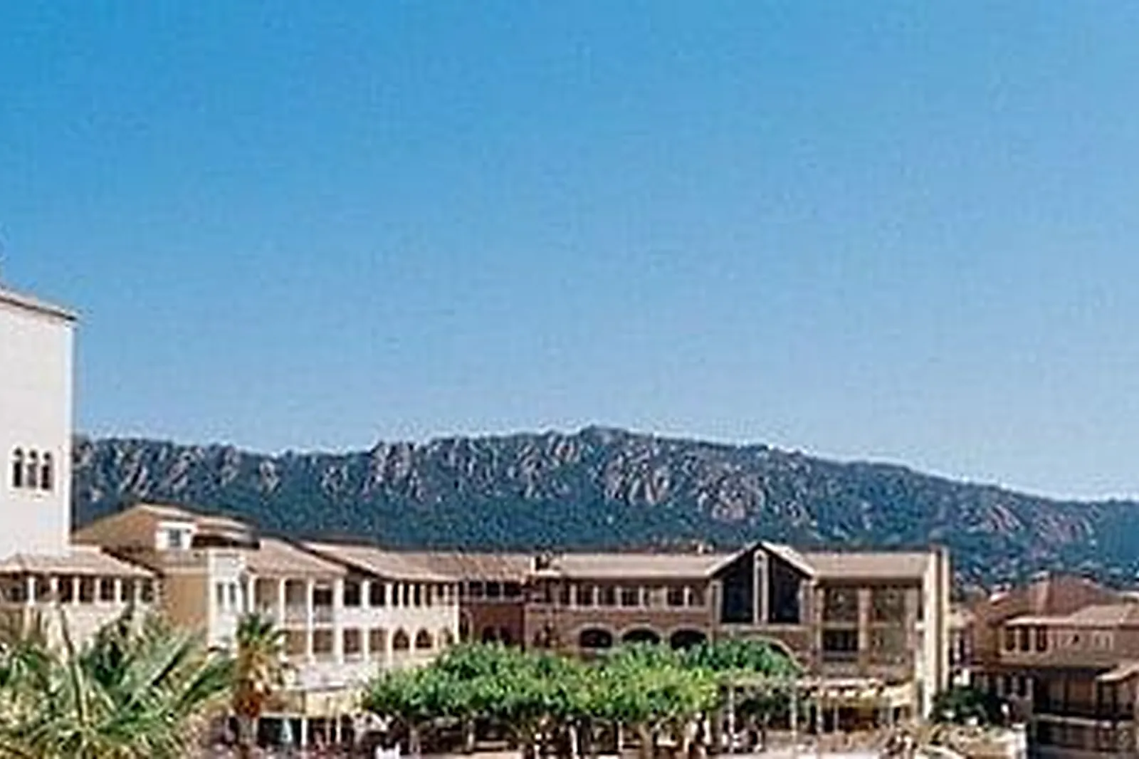 Lieux événementiels, CAP ESTEREL - PIERRE & VACANCES