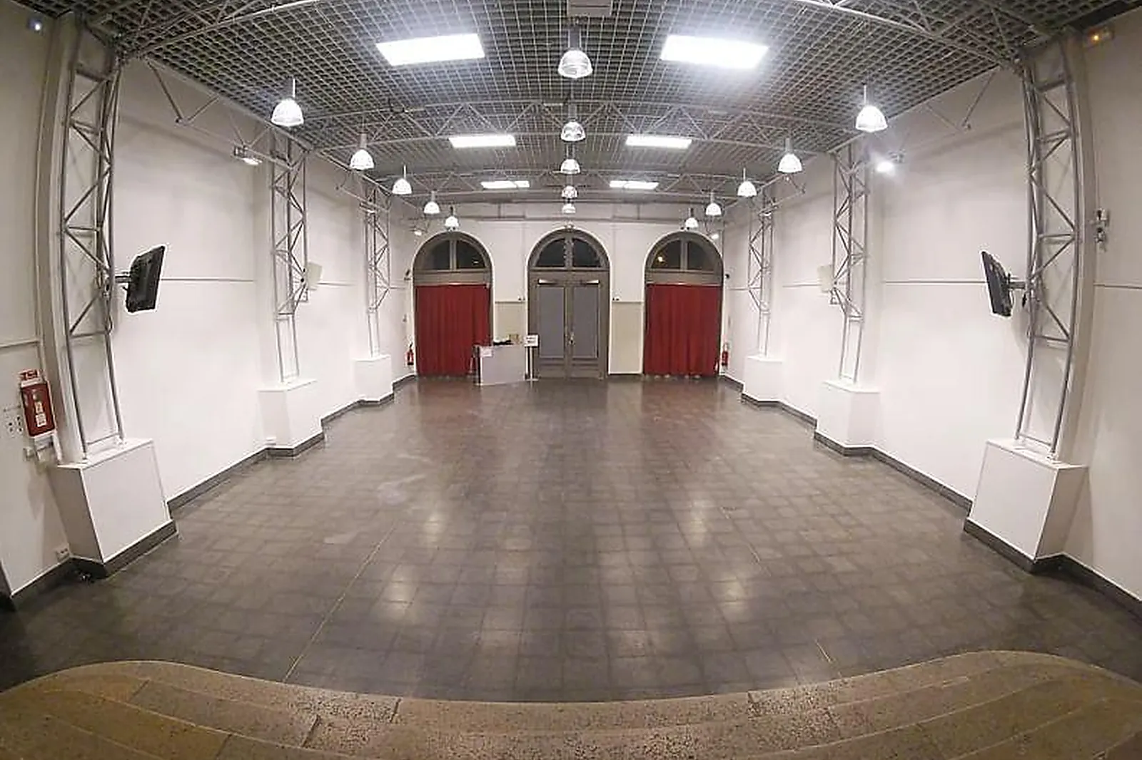 Lieux événementiels, CARCOM