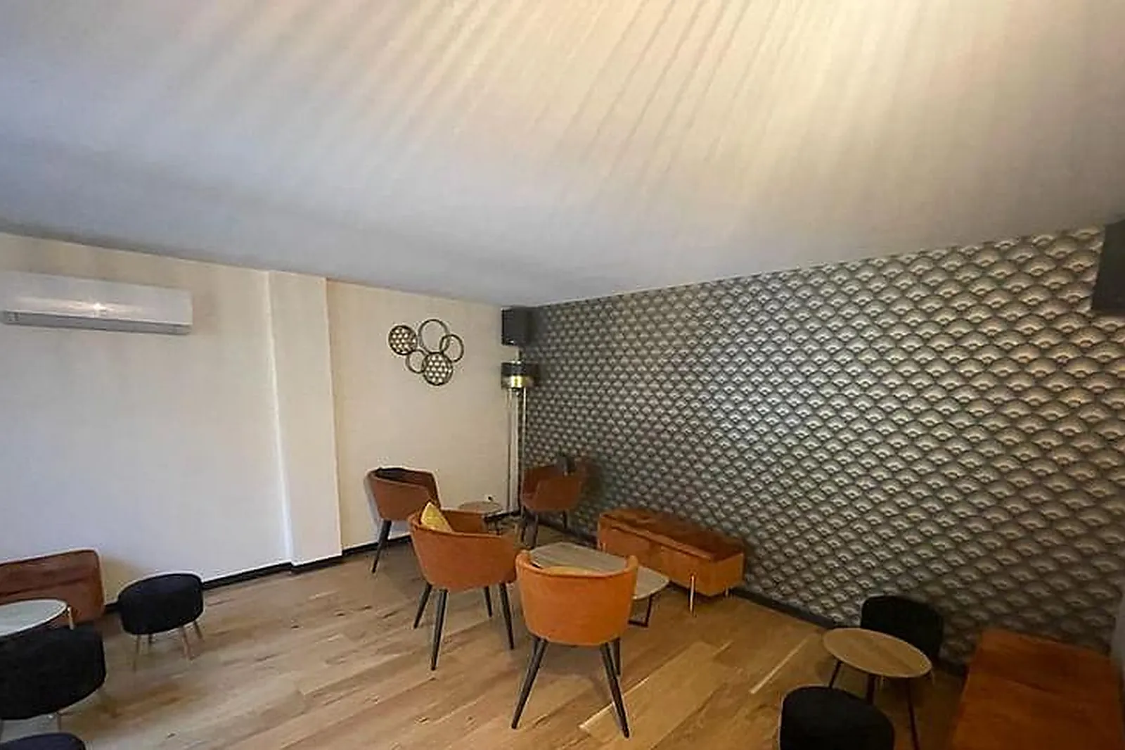 Lieux événementiels, CARBONE LILLE COCKTAILS & TAPAS