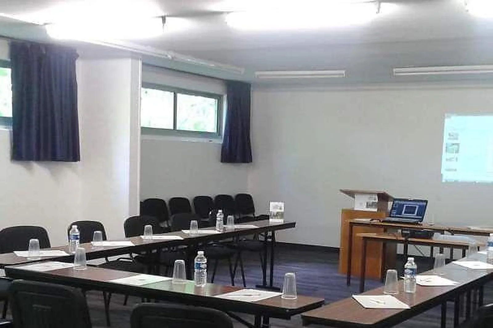 Lieux événementiels, CARINA PAVILLON GAP