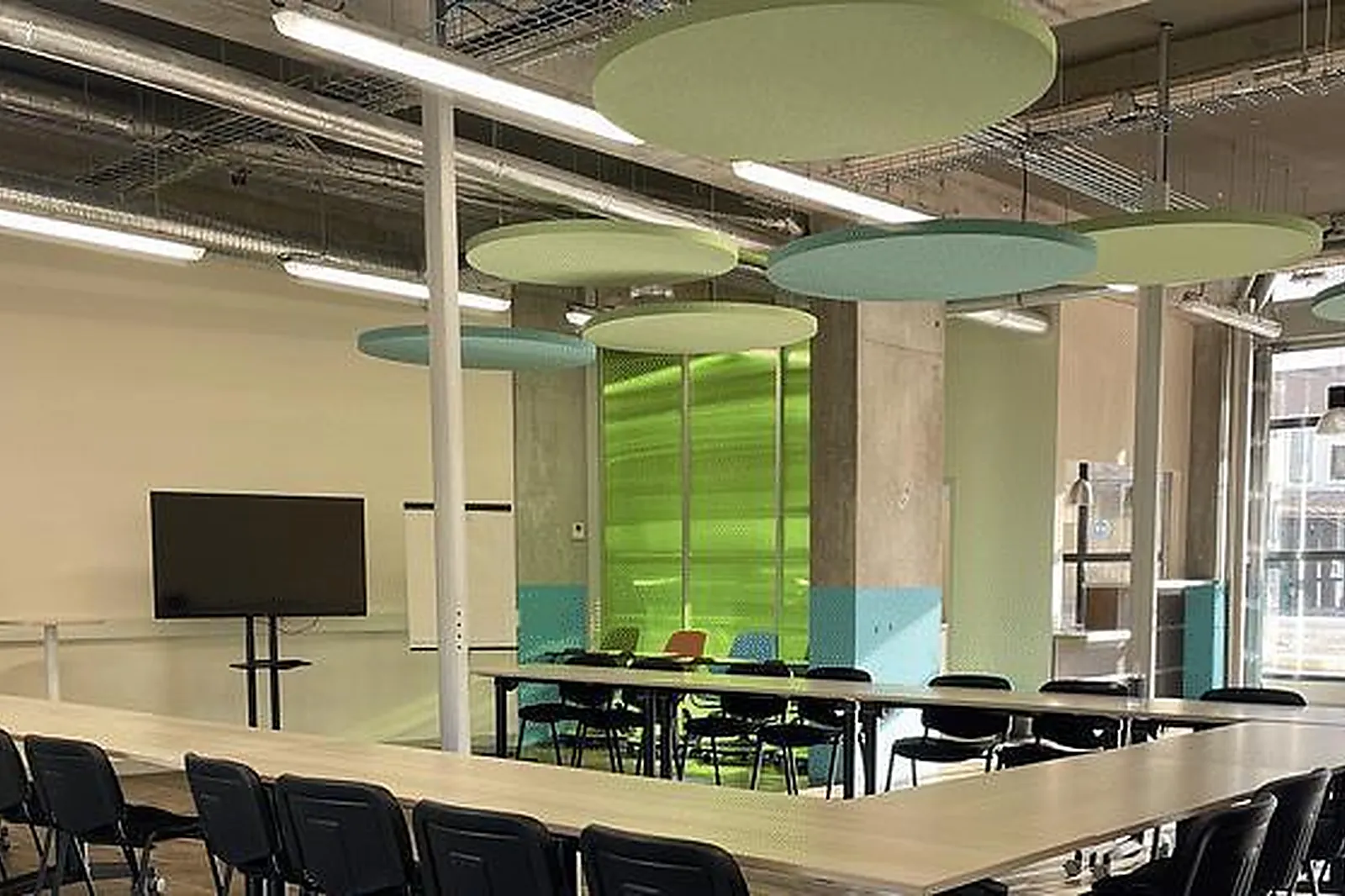 Lieux événementiels, CARREFOUR DE L'INNOVATION