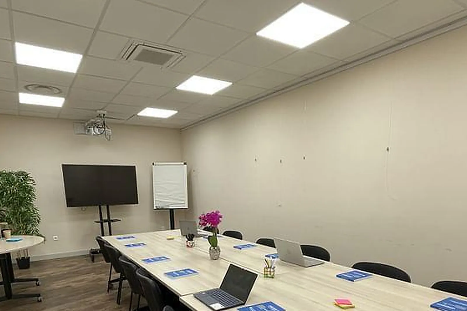 Lieux événementiels, CARREFOUR DE L'INNOVATION