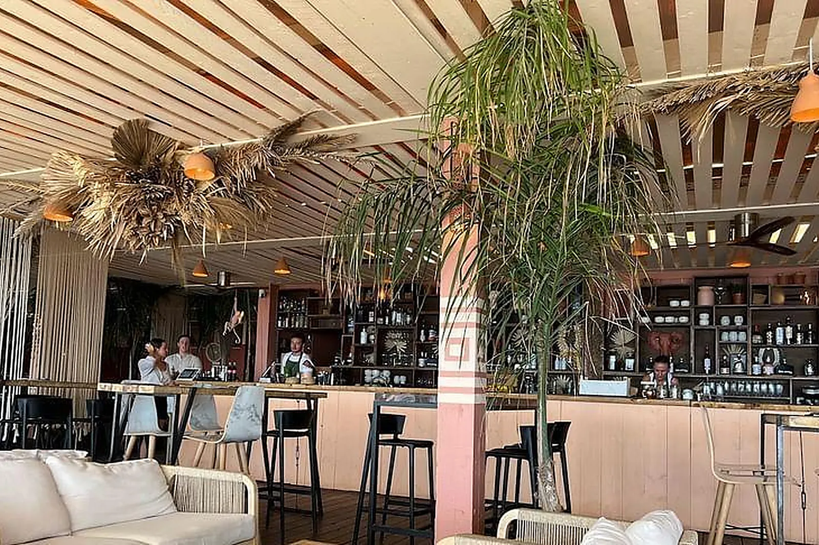 Lieux événementiels, CARRÉ MER PLAGE