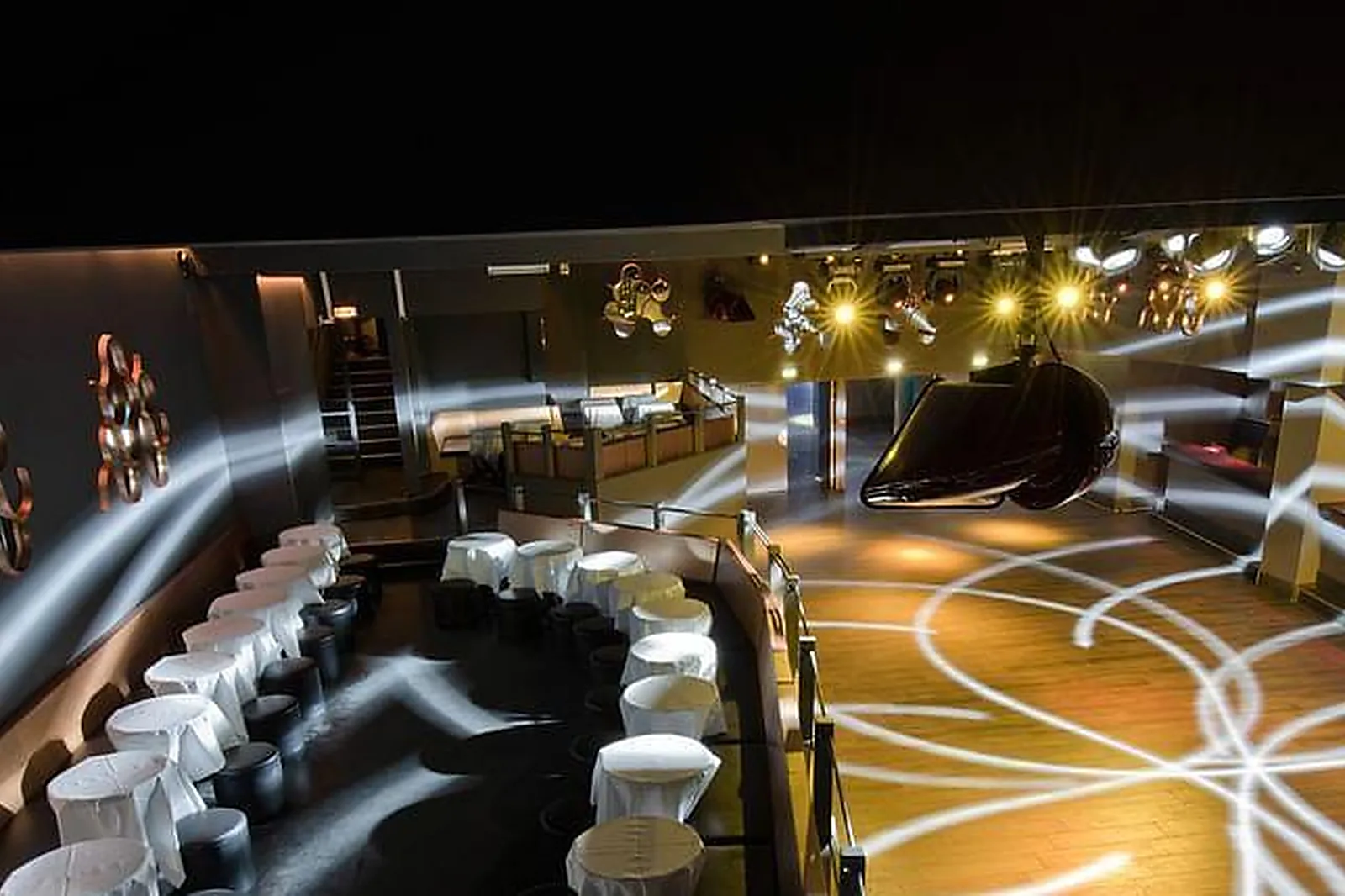 Lieux événementiels, CARRÉ MONTPARNASSE