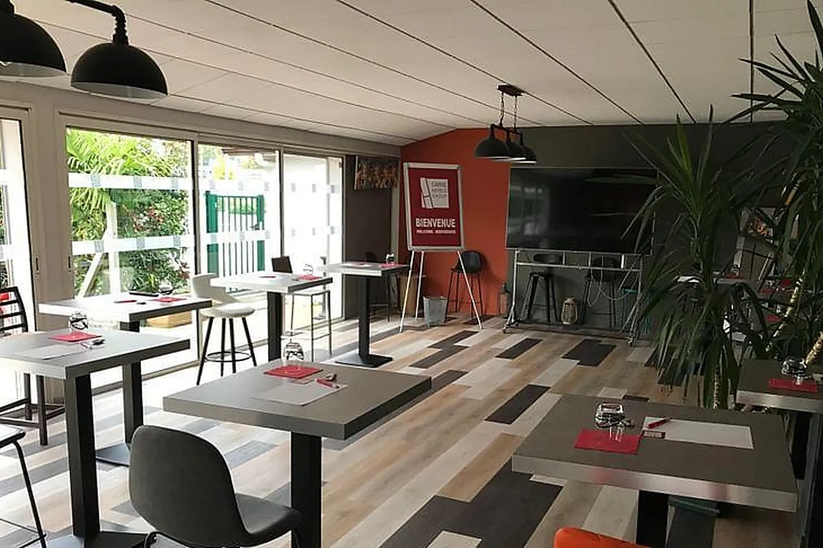 Lieux événementiels, LE SQUARE HÔTEL