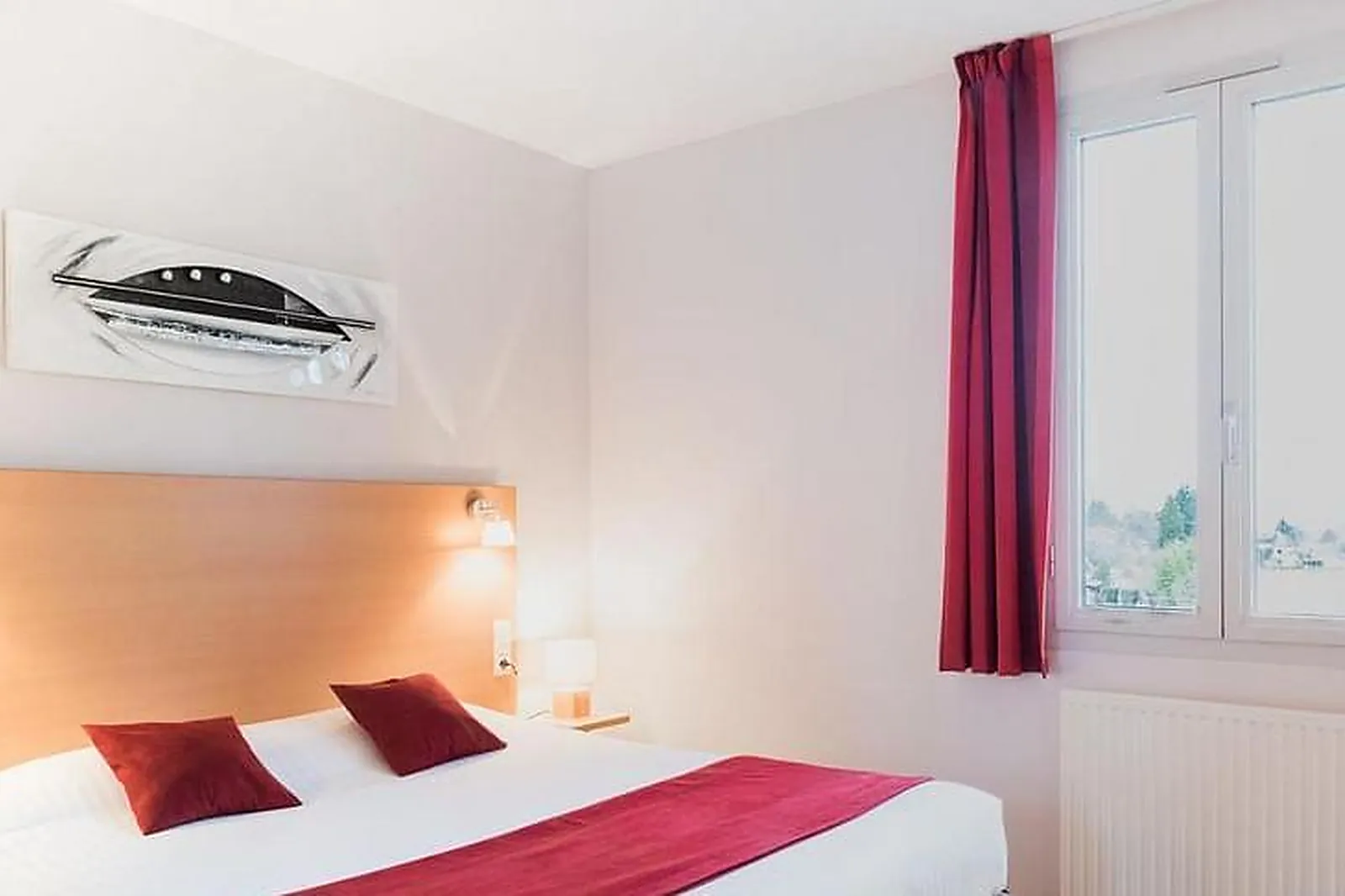 Lieux événementiels, CARRÉ PY'HÔTEL***