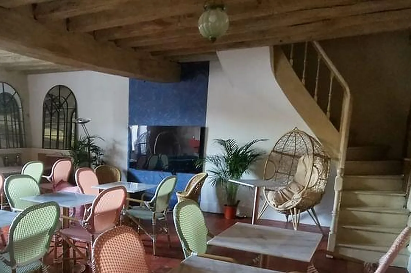 Lieux événementiels, CARRÉ DE DAMES