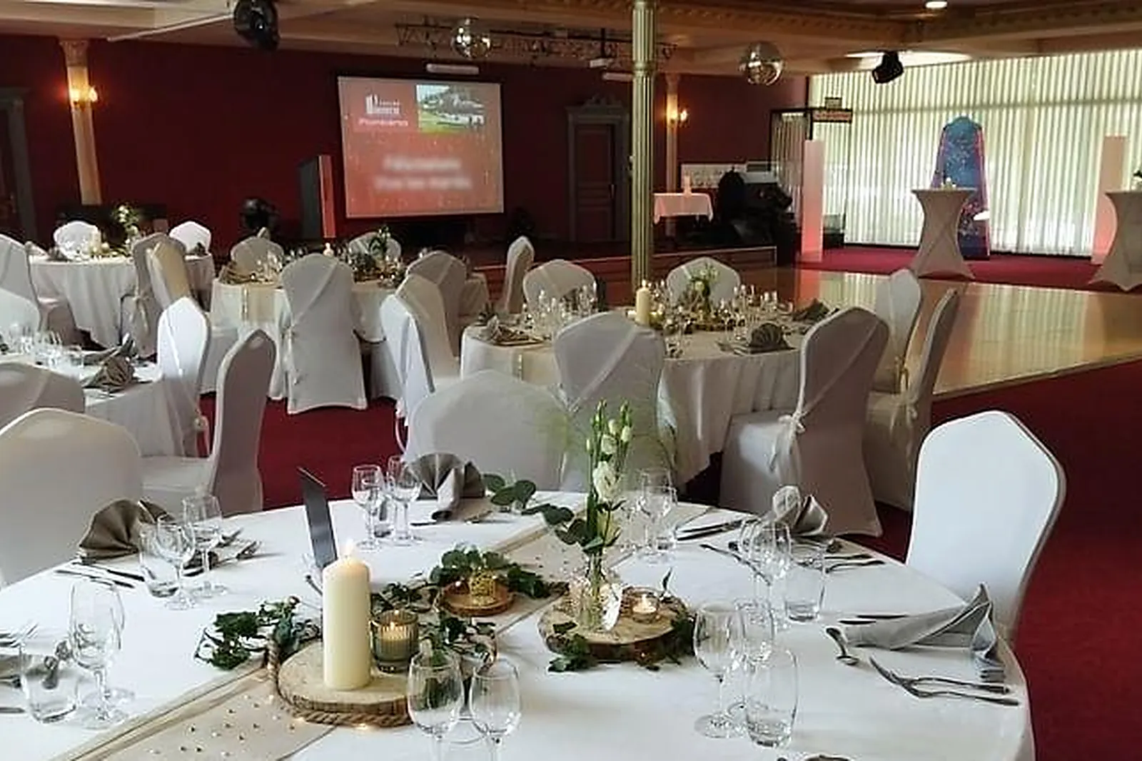 Lieux événementiels, CASINO - PLOMBIÈRES LES BAINS