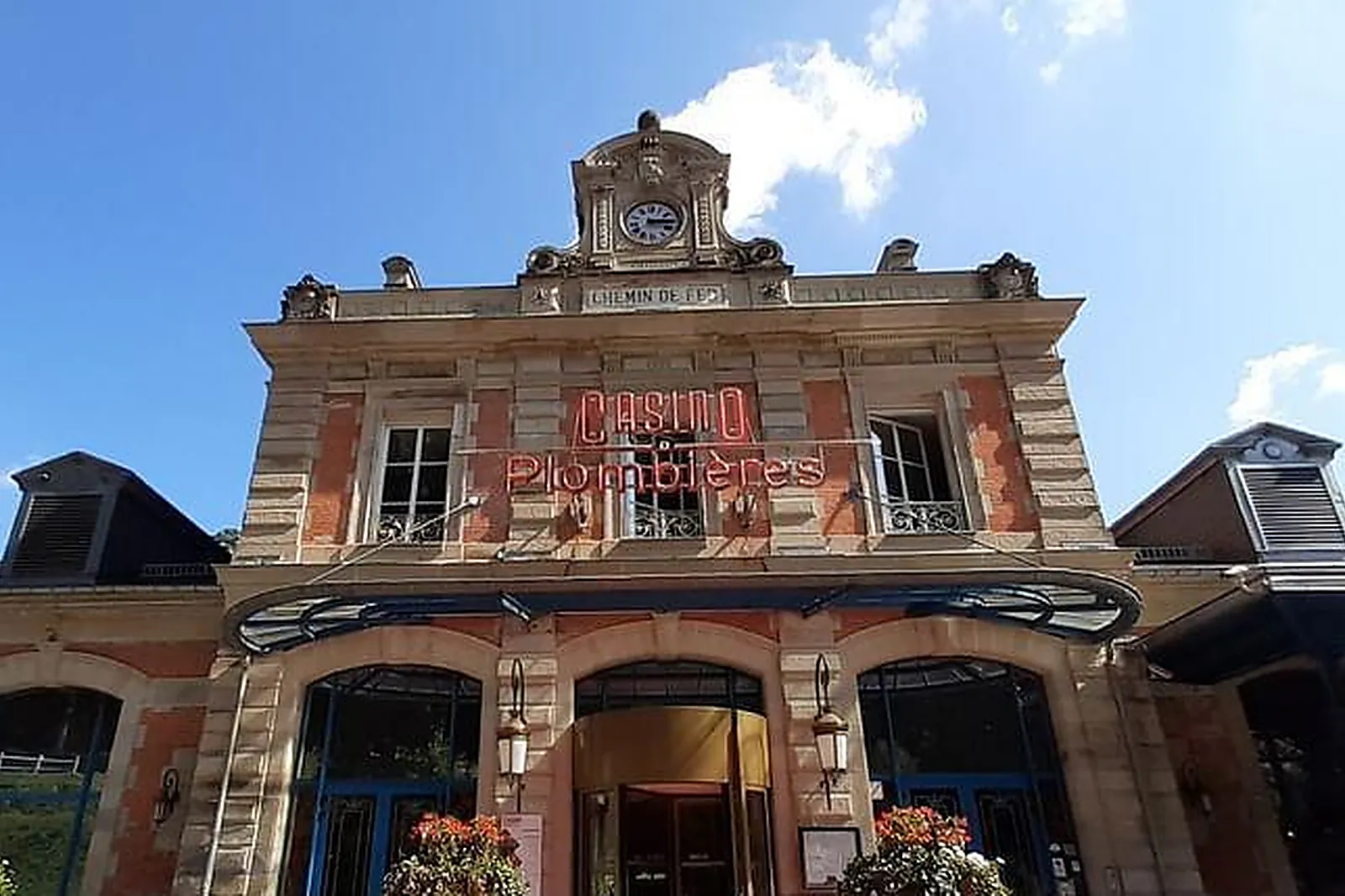 Lieux événementiels, CASINO - PLOMBIÈRES LES BAINS