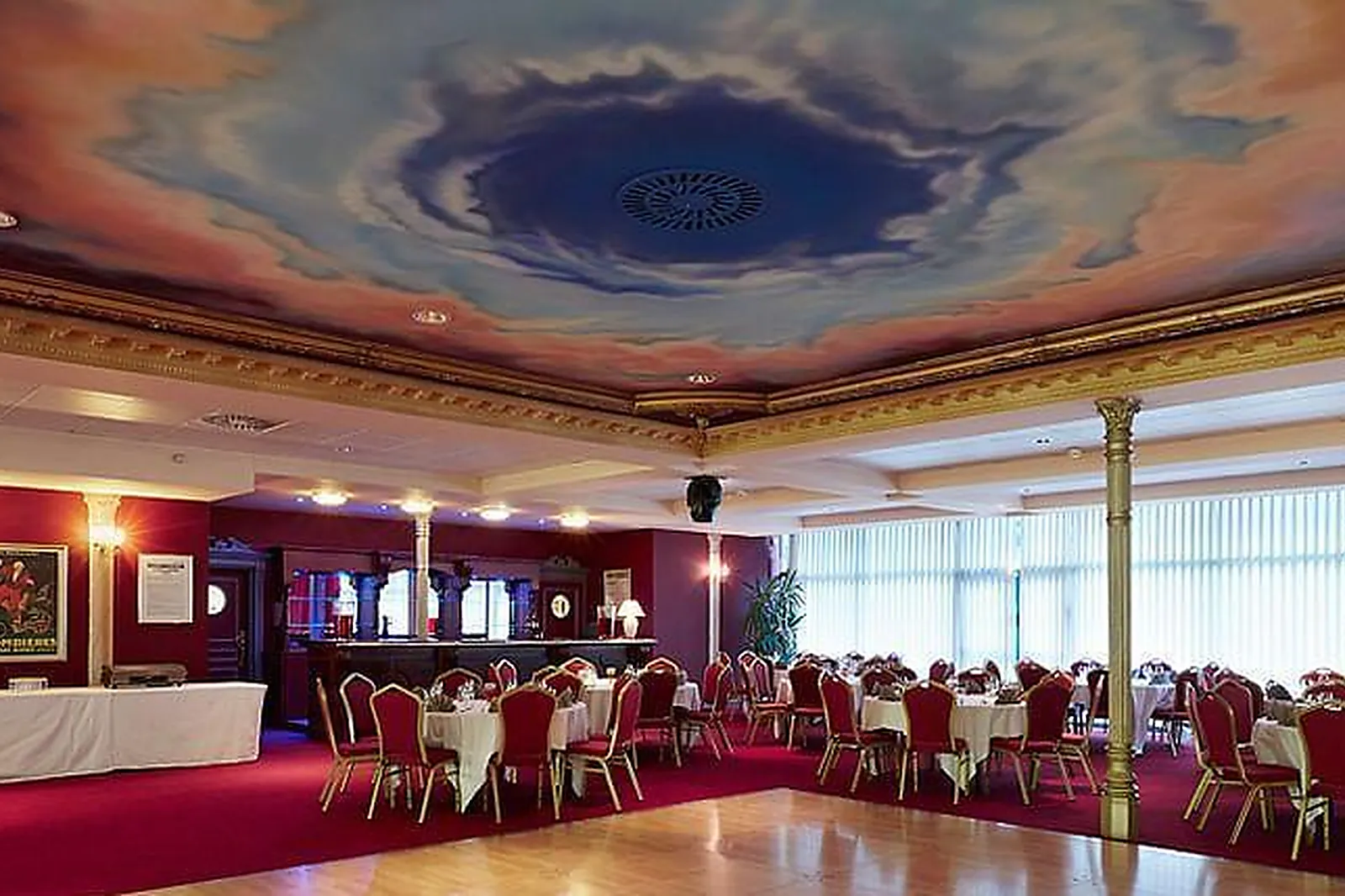 Lieux événementiels, CASINO - PLOMBIÈRES LES BAINS