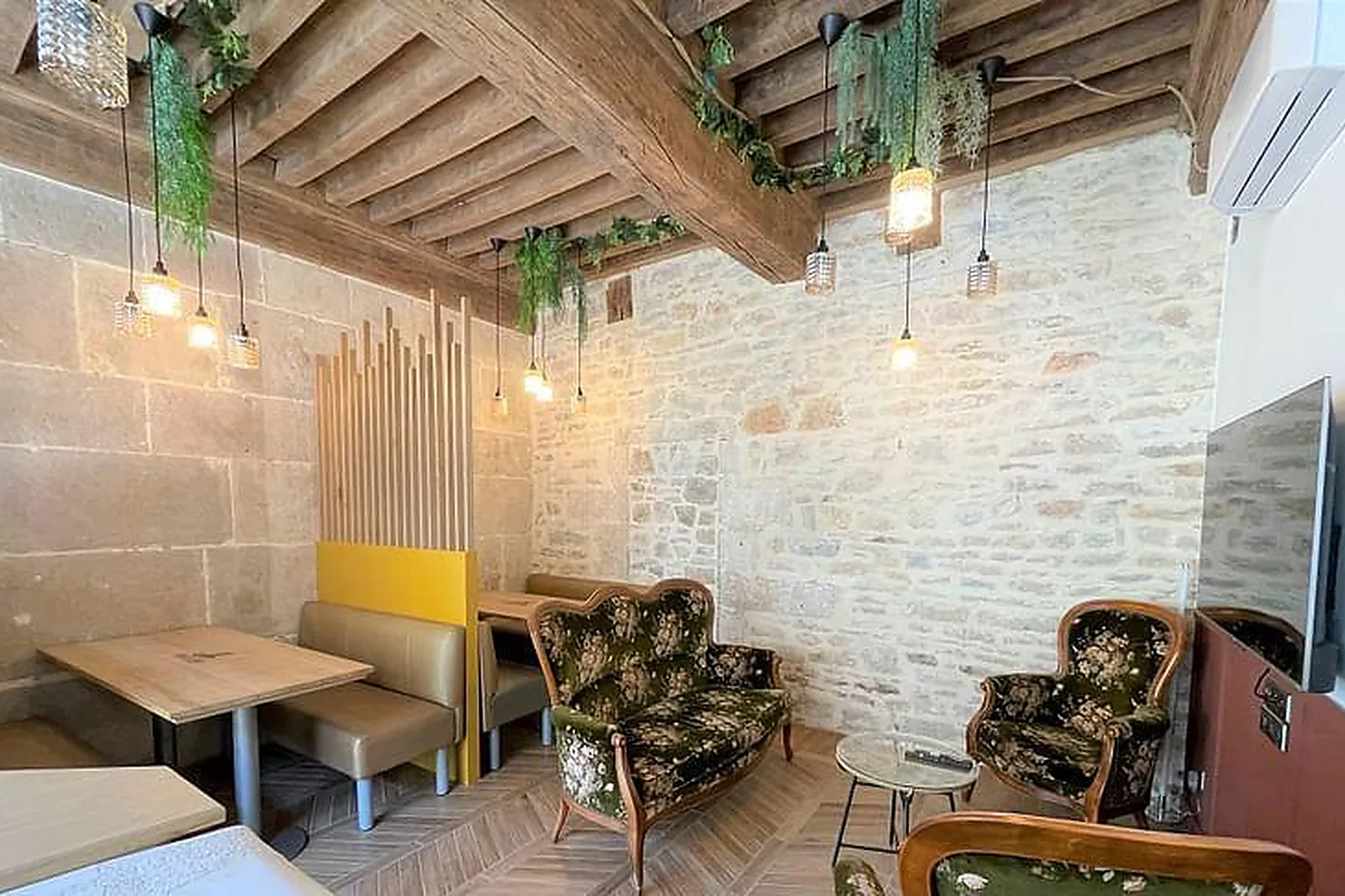 Lieux événementiels, CASSE LES CODES - ESPACE PARTAGÉ - DIJON CENTRE VILLE