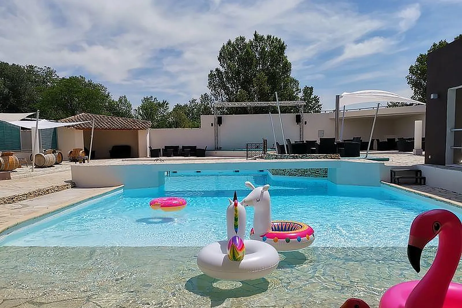 Lieux événementiels, CASTEL ESPACE EVENEMENTS