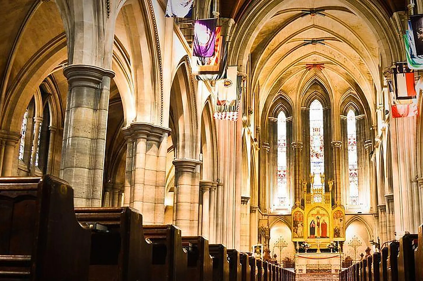 Lieux événementiels, CATHÉDRALE AMÉRICAINE DE PARIS