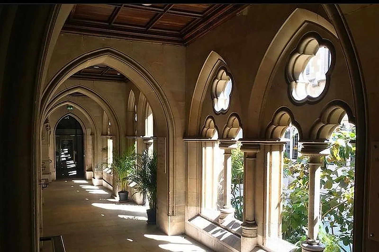 Lieux événementiels, CATHÉDRALE AMÉRICAINE DE PARIS