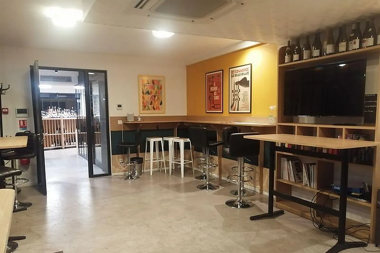 Lieux événementiels, CAVE LE VINGT-DEUX