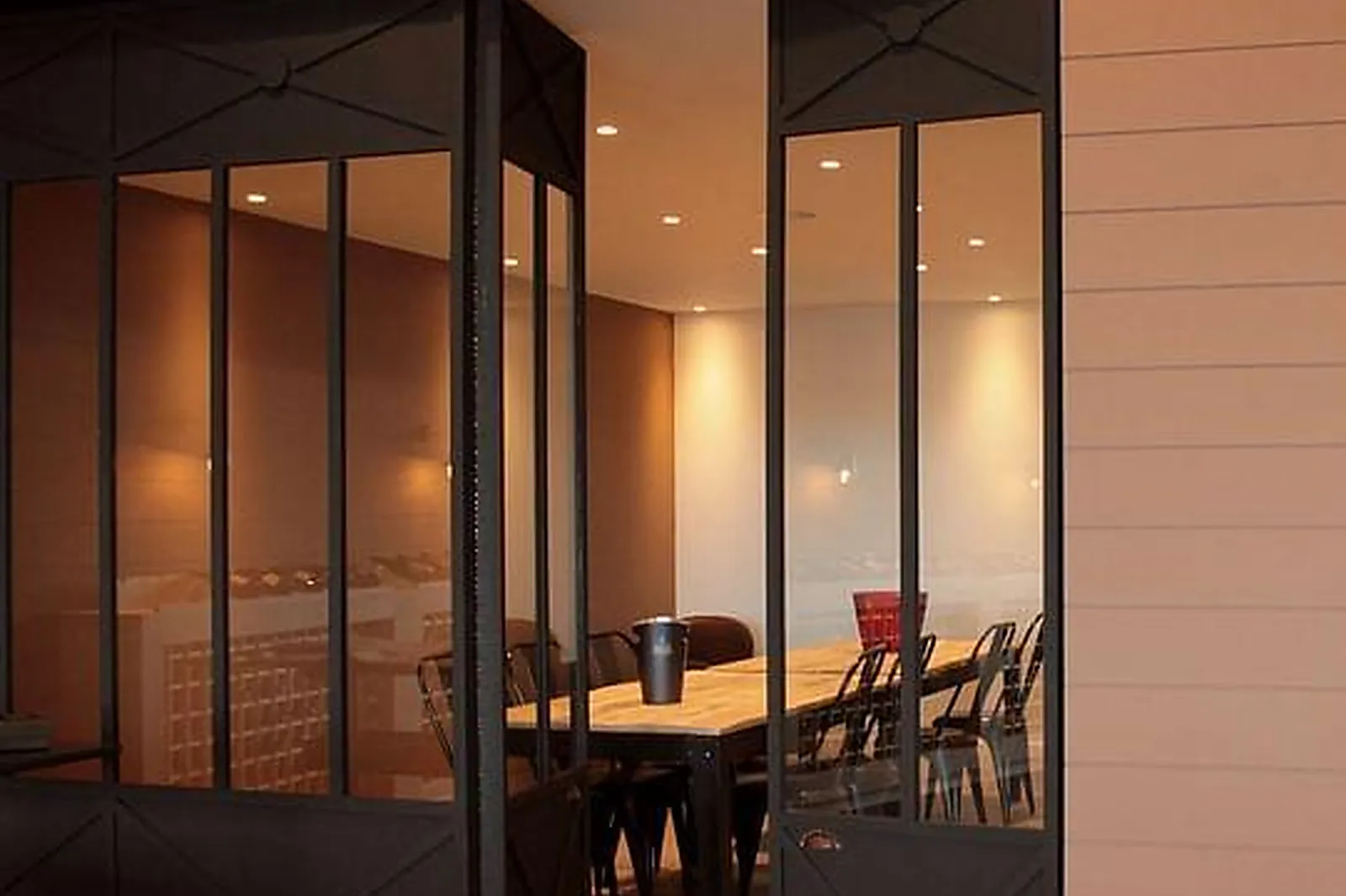 Lieux événementiels, CAVE CQFD