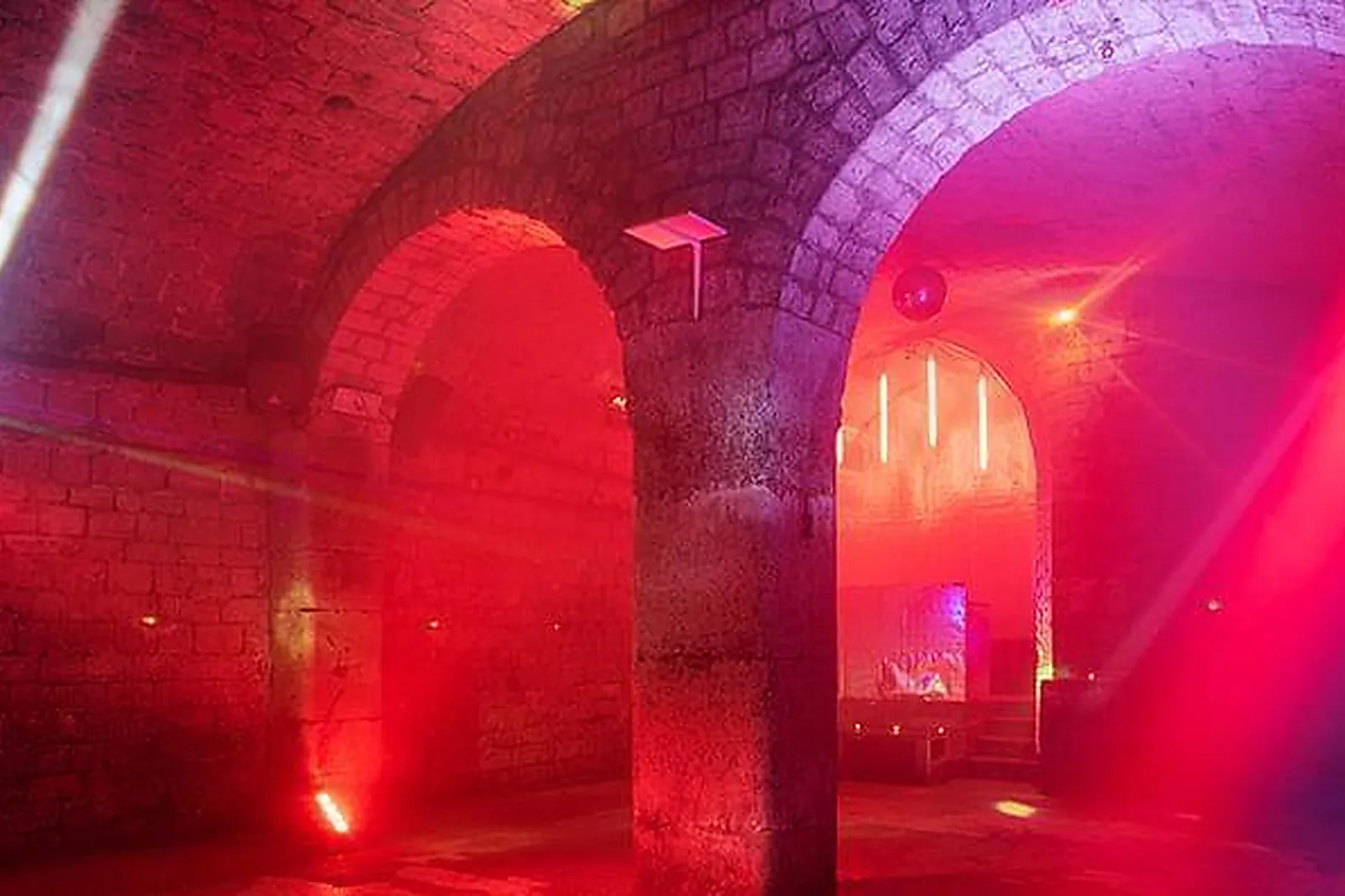 Lieux événementiels, CAVES LE CHAPELAIS