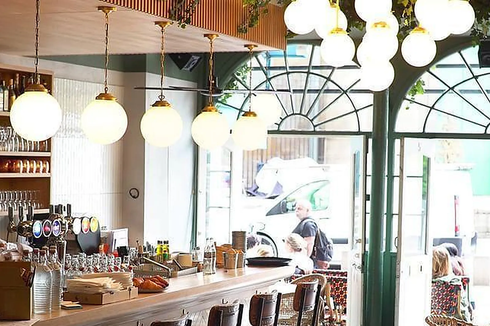 Lieux événementiels, NEWTON OFFICES - HAUTE-BORNE