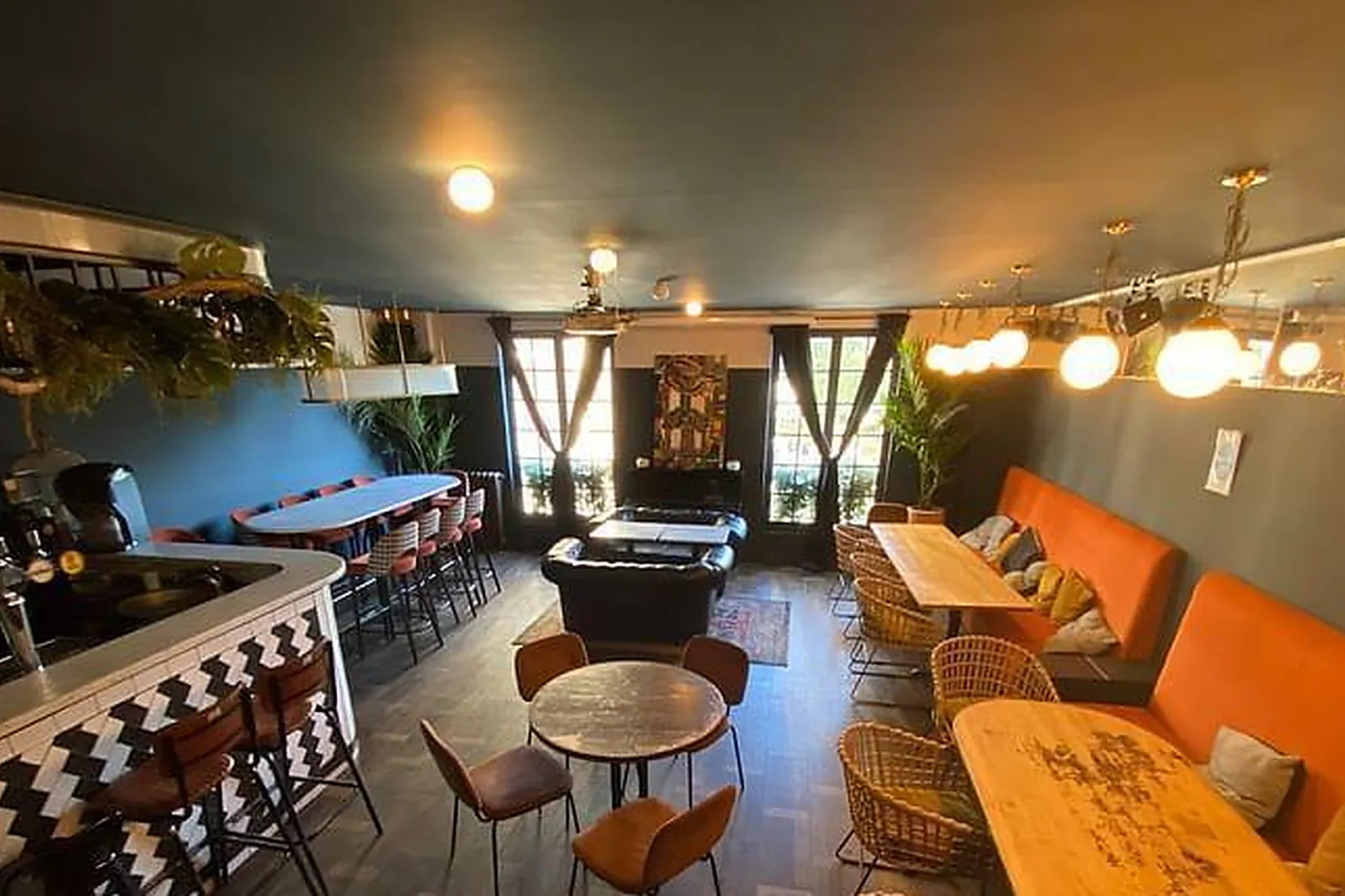 Lieux événementiels, NEWTON OFFICES - HAUTE-BORNE