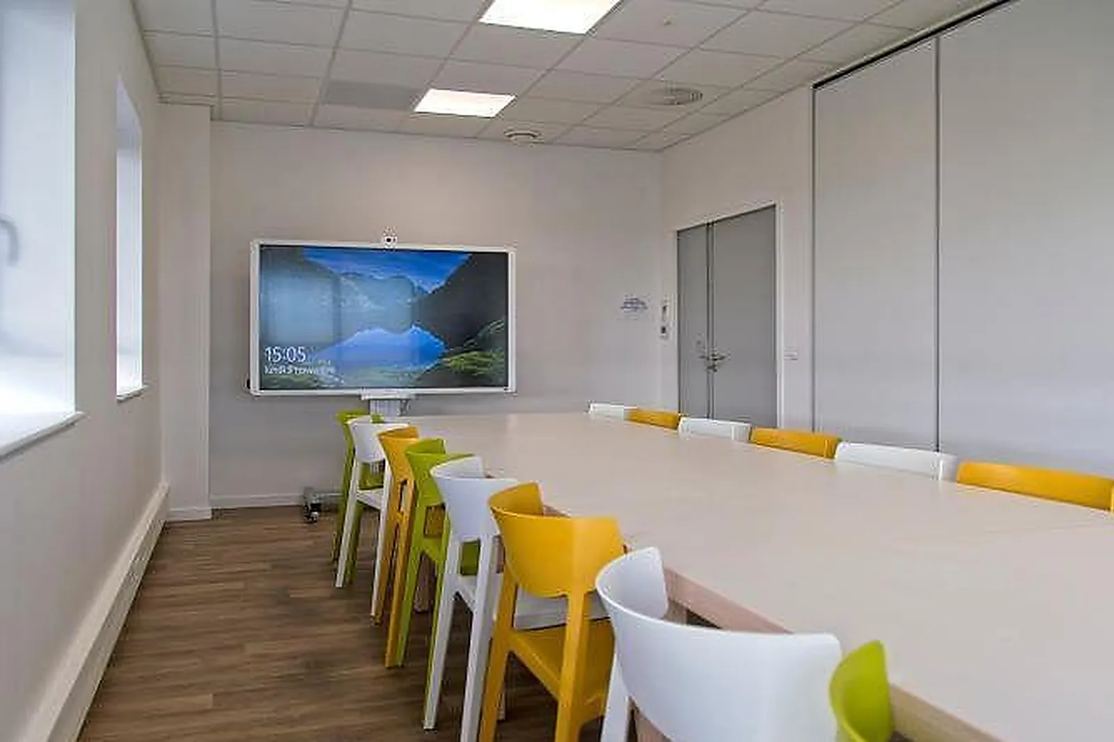 Lieux événementiels, CENTRE AFFAIRE ONE EYES