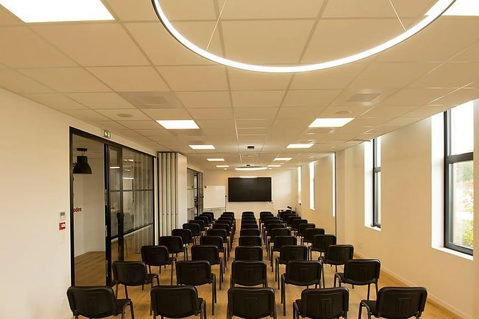 Lieux événementiels, CENTRE D'AFFAIRES KEYMEX EVIDENCE