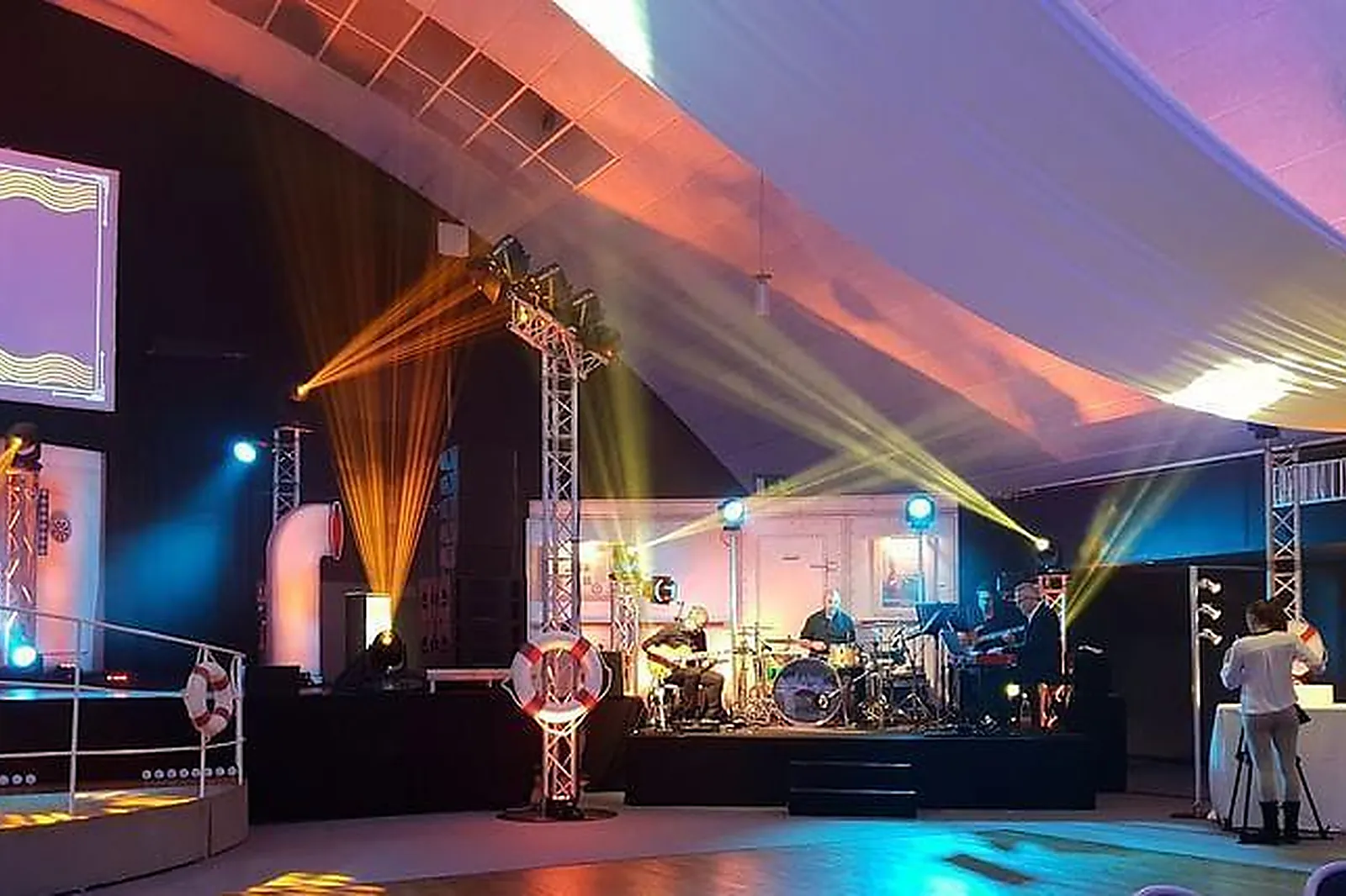 Lieux événementiels, CENTRE DES CONGRÈS CAEN