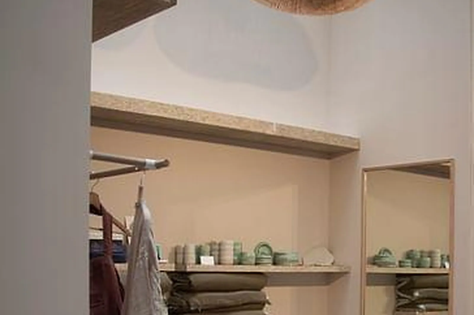 Lieux événementiels, CENTRE HO KARAN