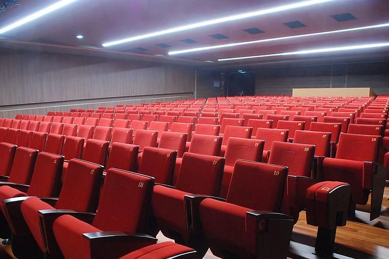 Lieux événementiels, CENTRE CULTUREL DE PORTICCIO AMPHITHÉÂTRE