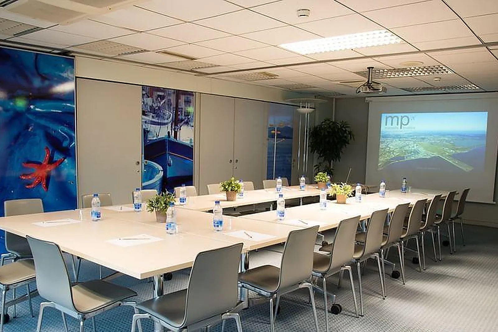 Lieux événementiels, CENTRE D'AFFAIRES AEROPORT MARSEILLE PROVENCE