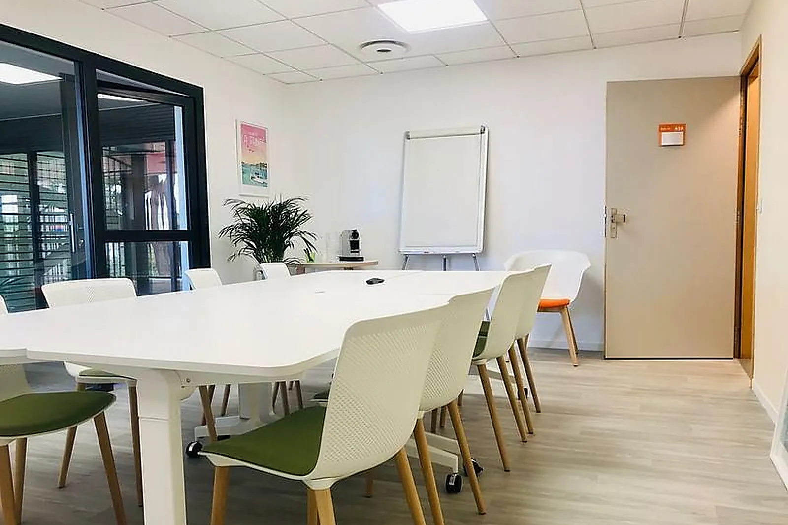 Lieux événementiels, CENTRE D'AFFAIRES LORIENT MER - LA BASE