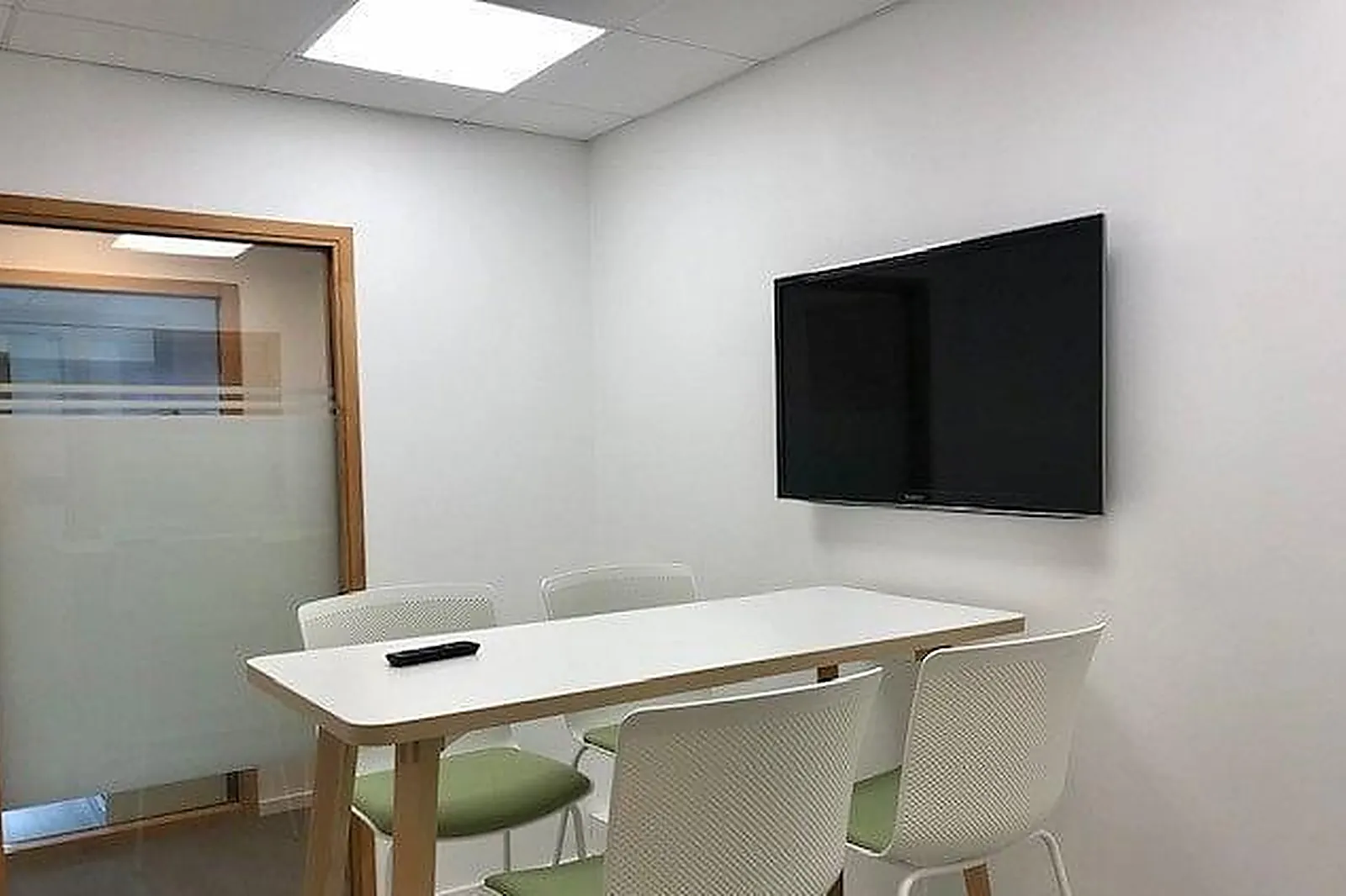 Lieux événementiels, CENTRE D'AFFAIRES LORIENT MER - LA BASE