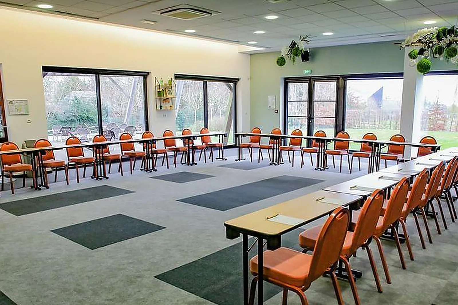 Lieux événementiels, CENTRE D'AFFAIRES TERRA BOTANICA