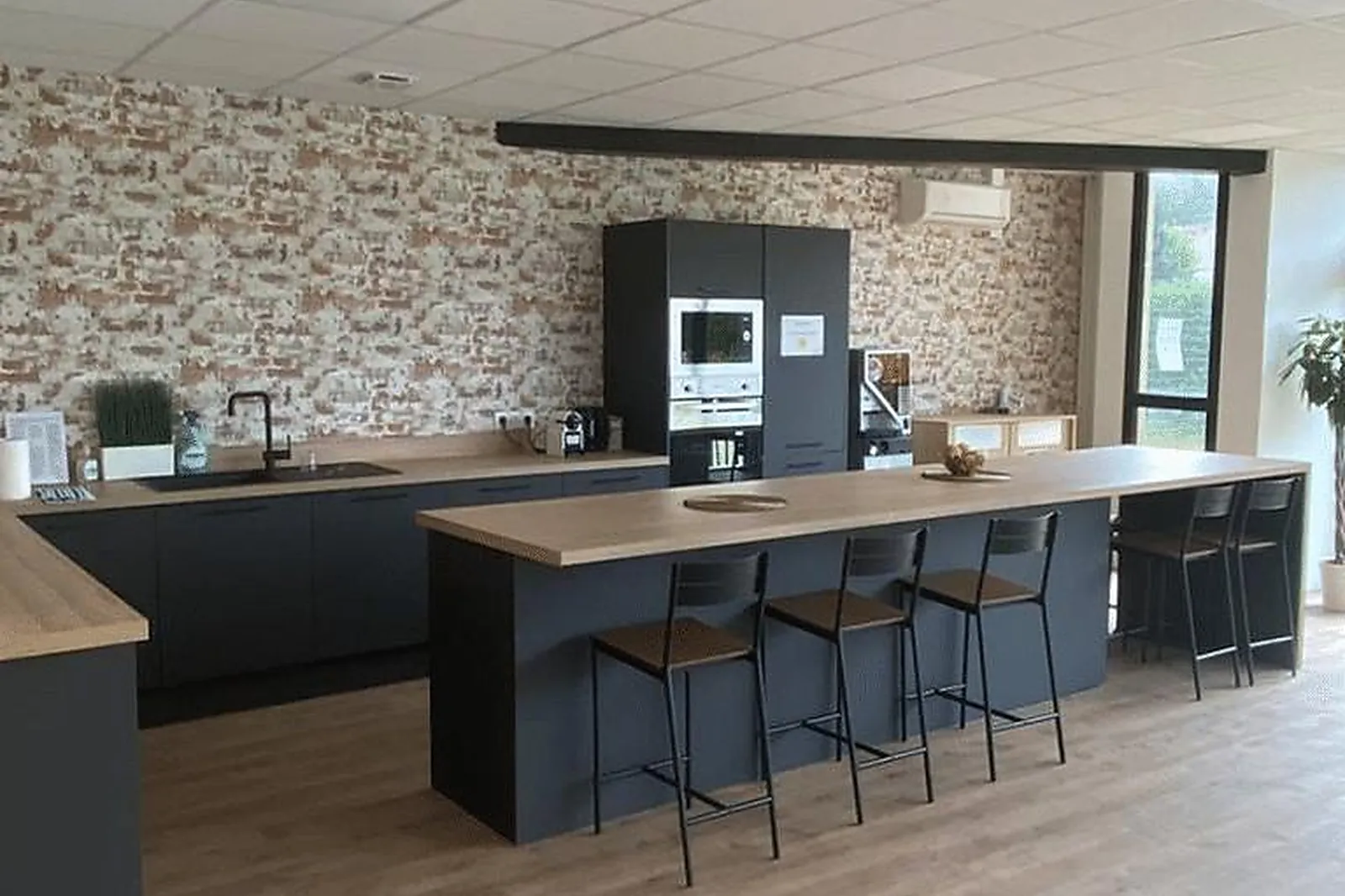 Lieux événementiels, LAOUZ SAINT HONORÉ