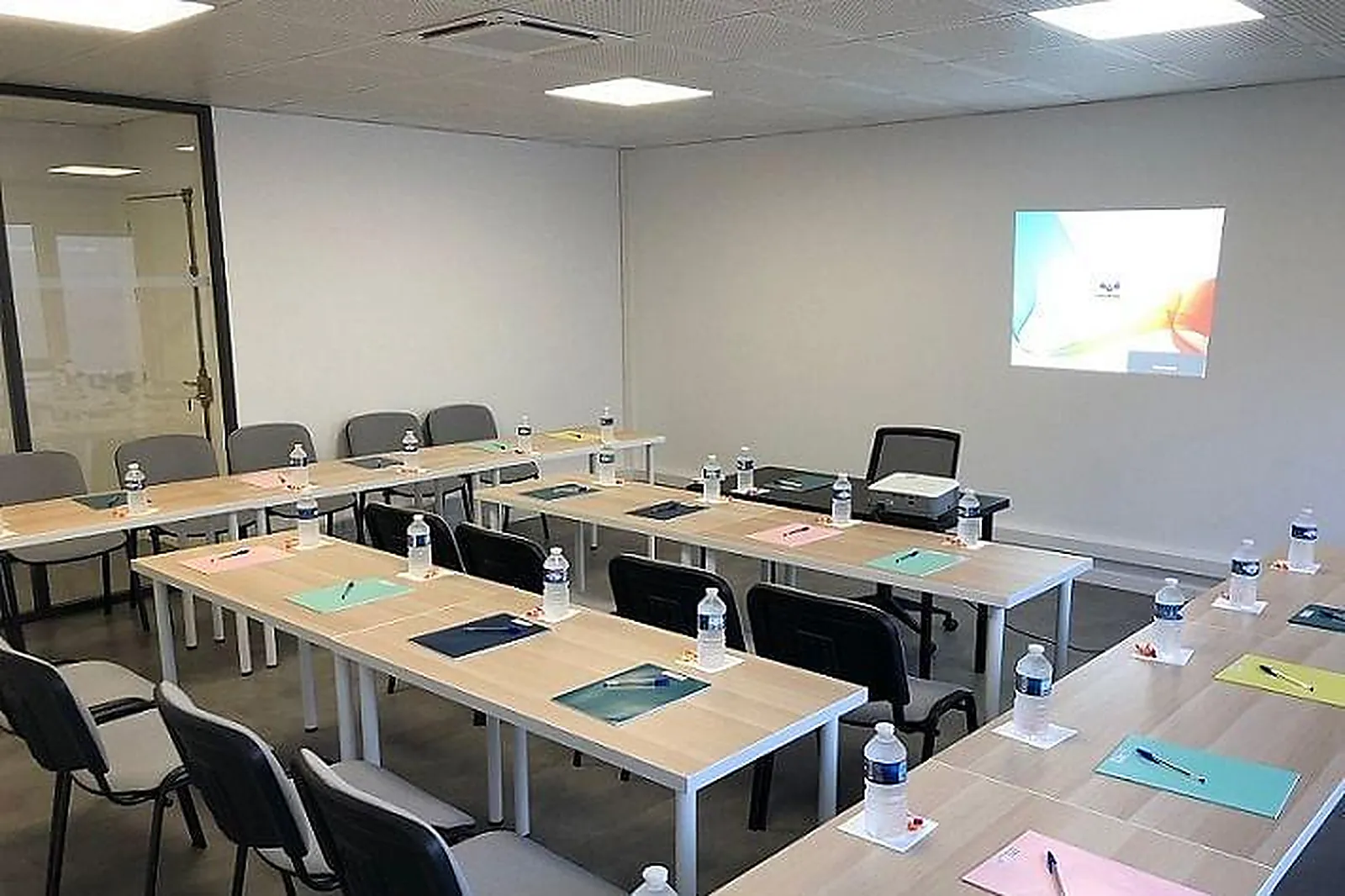 Lieux événementiels, CENTRE D'AFFAIRES CAM 13